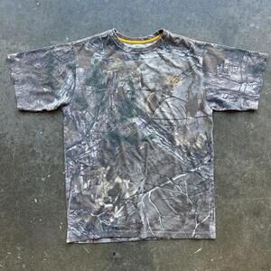 Realtree Camo Youth Boys Crewneck T-Shirt Size 2XL Hunting Streetwear Unisex